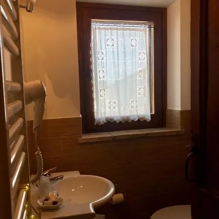فندق مبيت وإفطار Fontebella مونتيهمارثيانو
