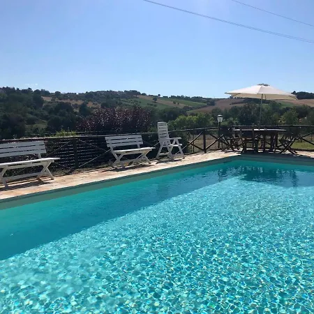 Alojamento de Acomodação e Pequeno-almoço Fontebella Montemarciano